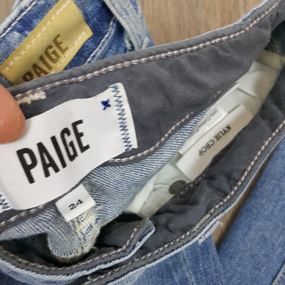 EUC PAIGE Kylie Crop sz 24 light denim jeans - Picture 3 of 5